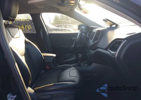 2020 Jeep Cherokee Latitude Plus 4X4 from USA, damaged, VIN 1C4PJMLB2LD533996